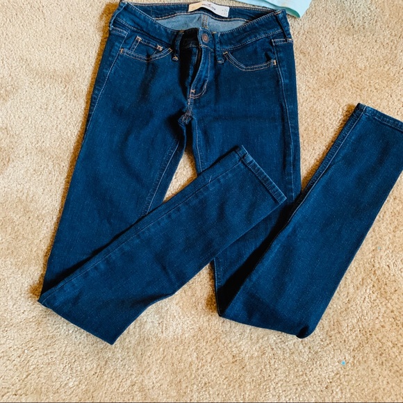 🍬HOLLISTER🍬 - Picture 3 of 5